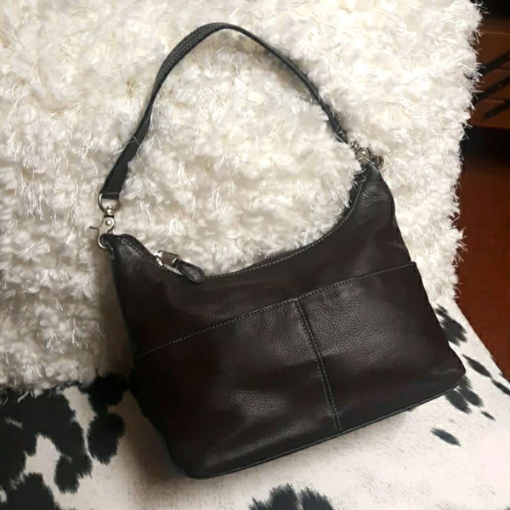 ILI Brown leather hand bag